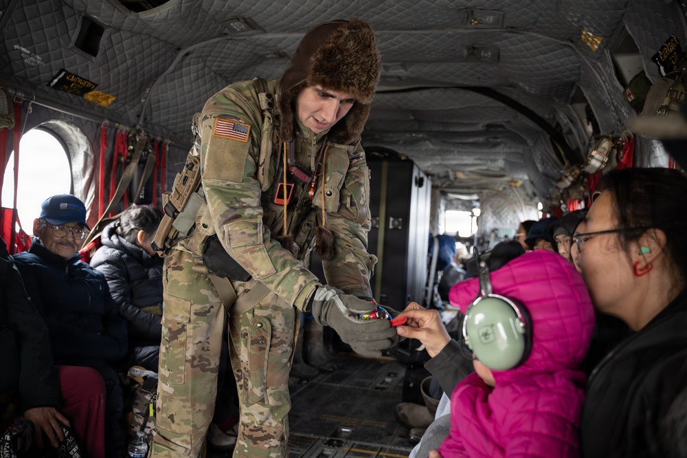 Alaska Organized Militia recovers displaced Alaskans from Kwigillingok during Operation Halong Response