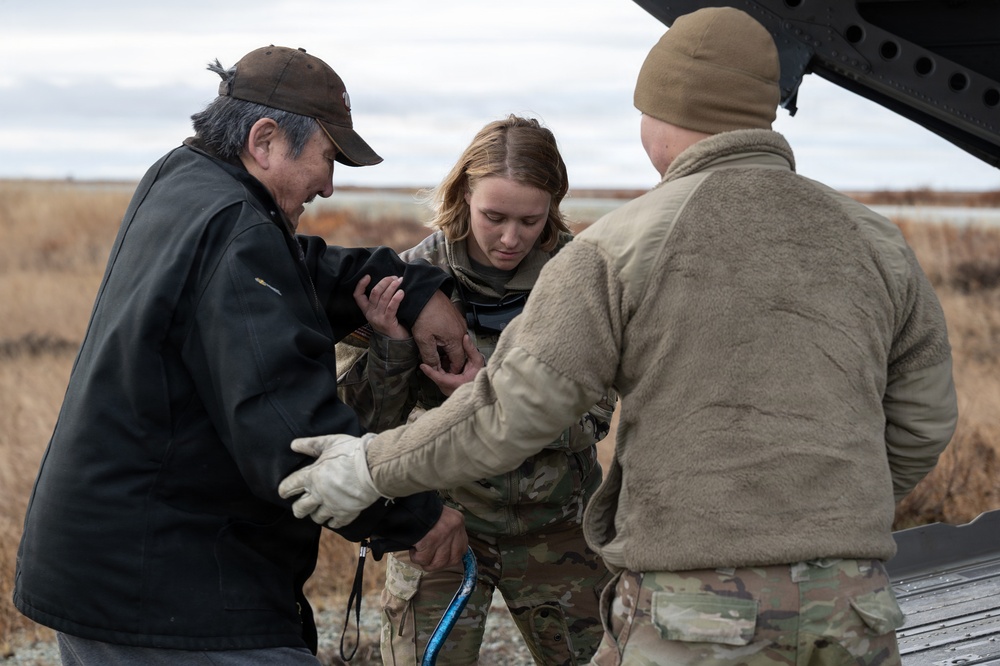 Alaska Organized Militia recovers displaced Alaskans from Kwigillingok during Operation Halong Response