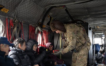 Alaska Organized Militia recovers displaced Alaskans from Kwigillingok during Operation Halong Response