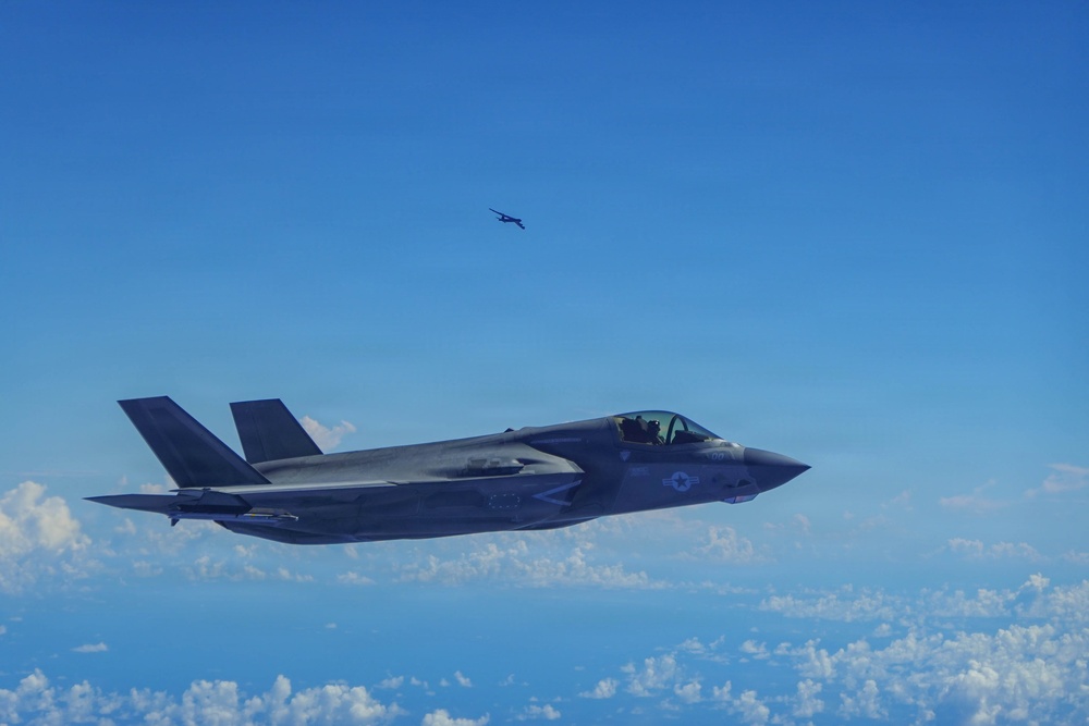 B-52H, F35 conduct bomber attack demo