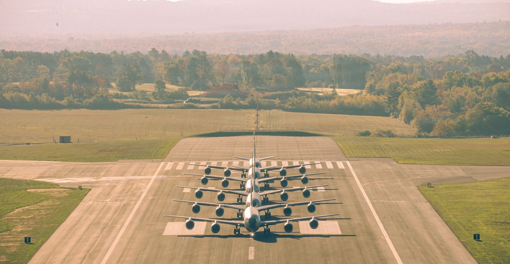 MAINEiacs Conduct 5-Ship Training Sortie