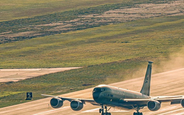 MAINEiacs Conduct 5-Ship Training Sortie