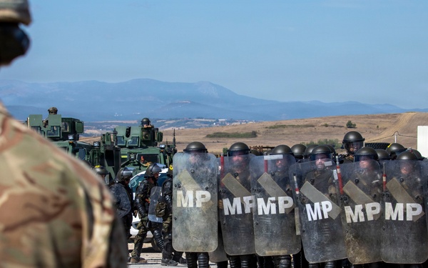 Polish Soldiers Sharpen Crowd Riot Control Skills in Kosovo