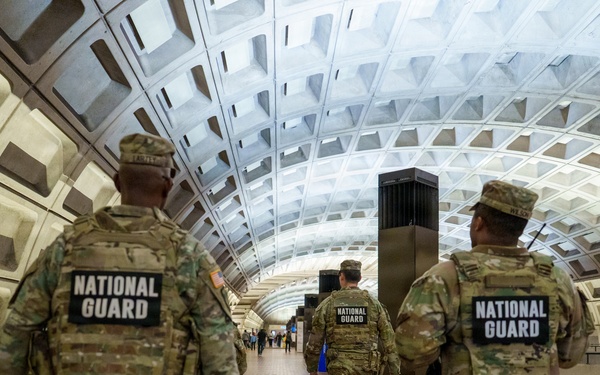 Command Team Engages Troops, Community During D.C. Safe and Beautiful Operations