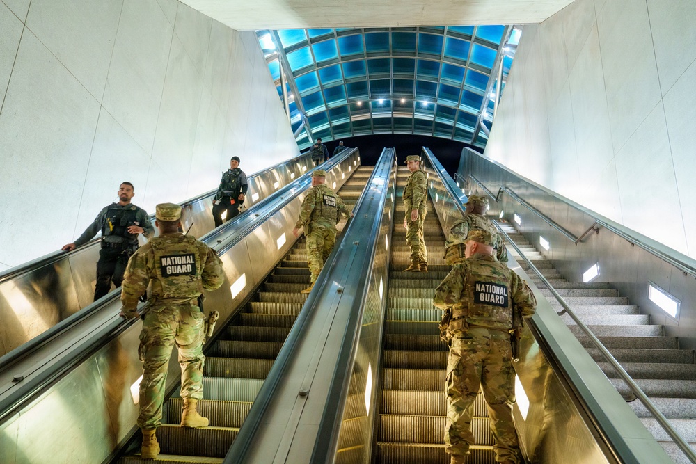 Command Team Engages Troops, Community During D.C. Safe and Beautiful Operations
