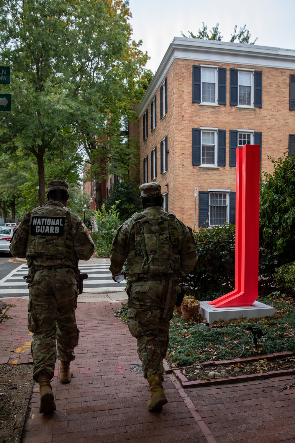 Mississippi National Guard Soldiers patrol neighborhoods in Washington, D.C. Mississippi National Guard Soldiers patrol neighborhoods in Washington, D.C.