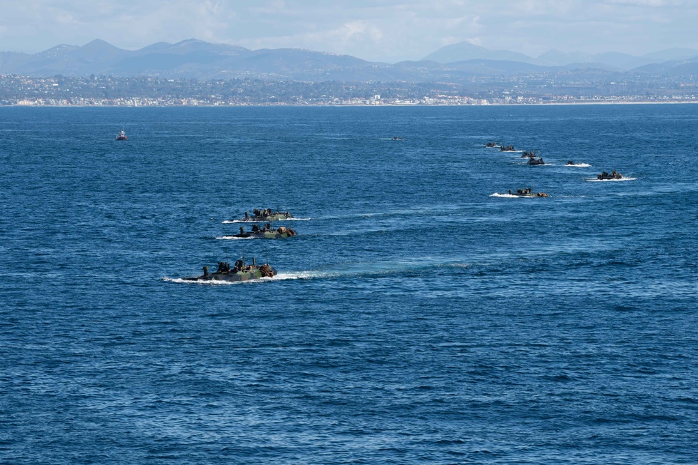 250th Amphibious Capabilities Demonstration: USS Boxer, 11th MEU Marines conduct ACV Ops