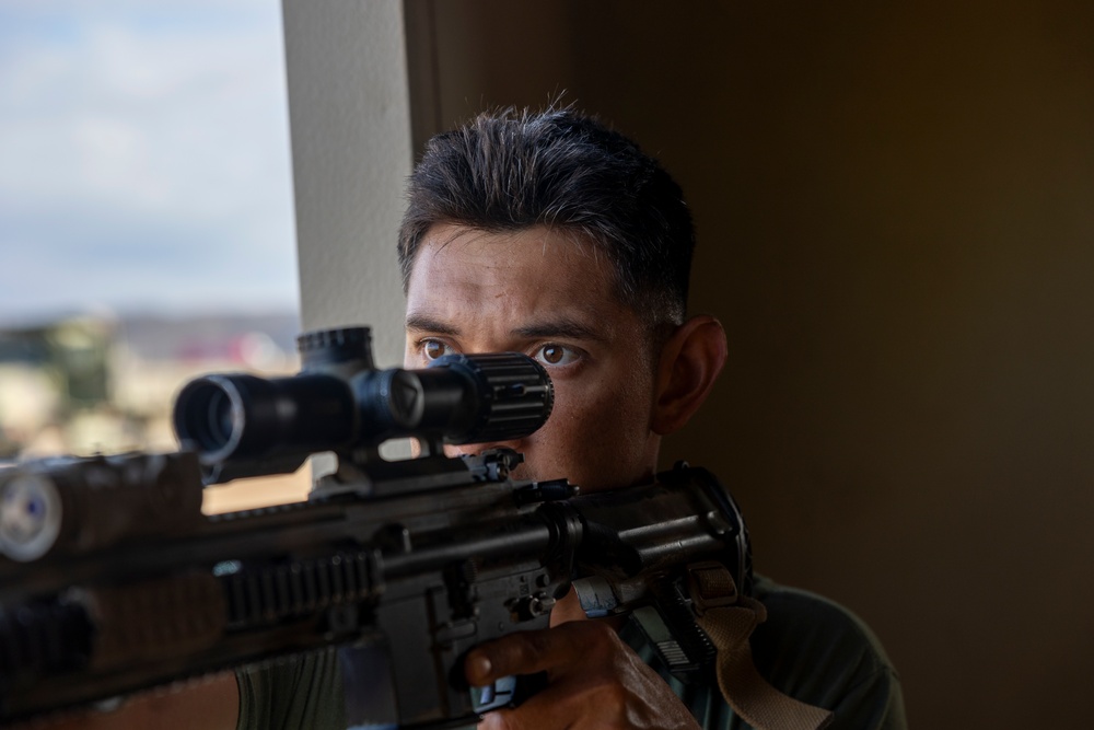 11th MEU Marines participate in U.S. Marine Corps 250th Birthday Amphibious Capabilities Demonstration