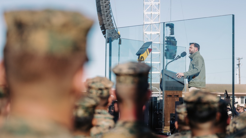 US Vice President visits Camp Pendleton