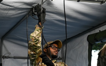 165th FSS utilizes field kitchen to feed the force