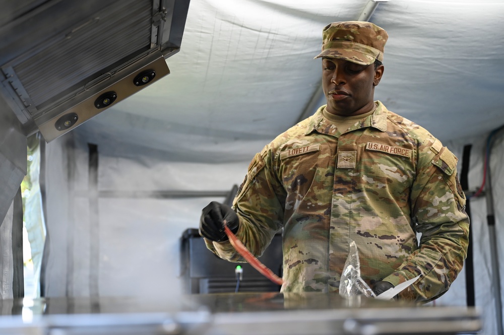 165th FSS utilizes field kitchen to feed the force