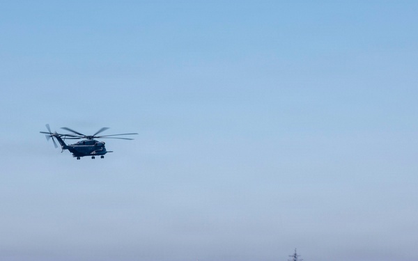 Makin Island Participates in Marine Corps 250th Birthday Demo