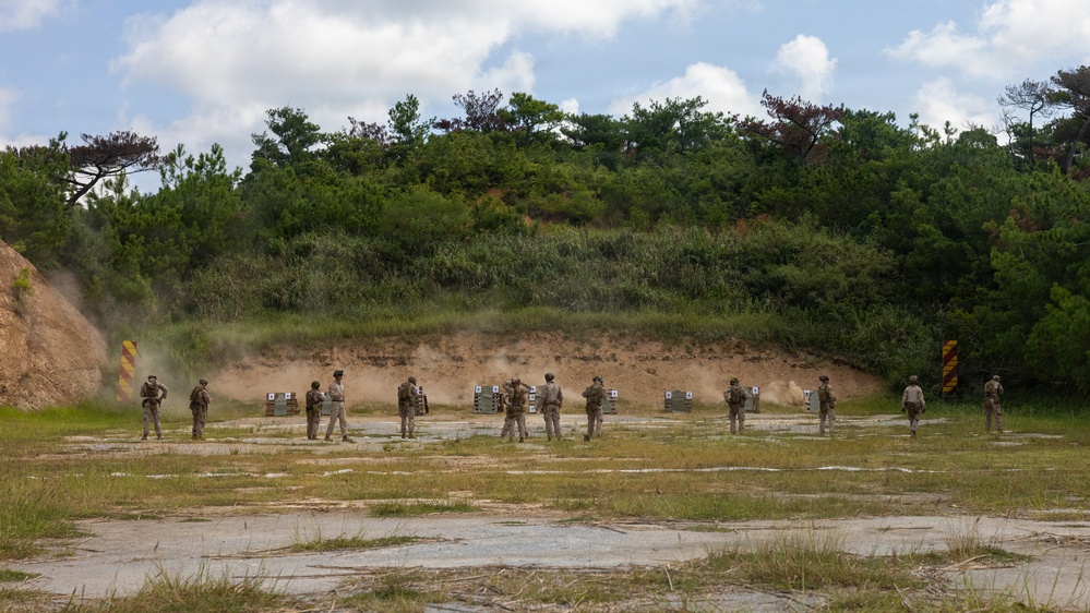 Marines Conduct a Day and Night Live Fire Ranges