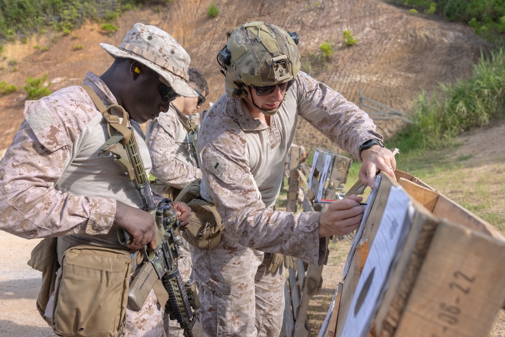 Marines Conduct a Day and Night Live Fire Ranges