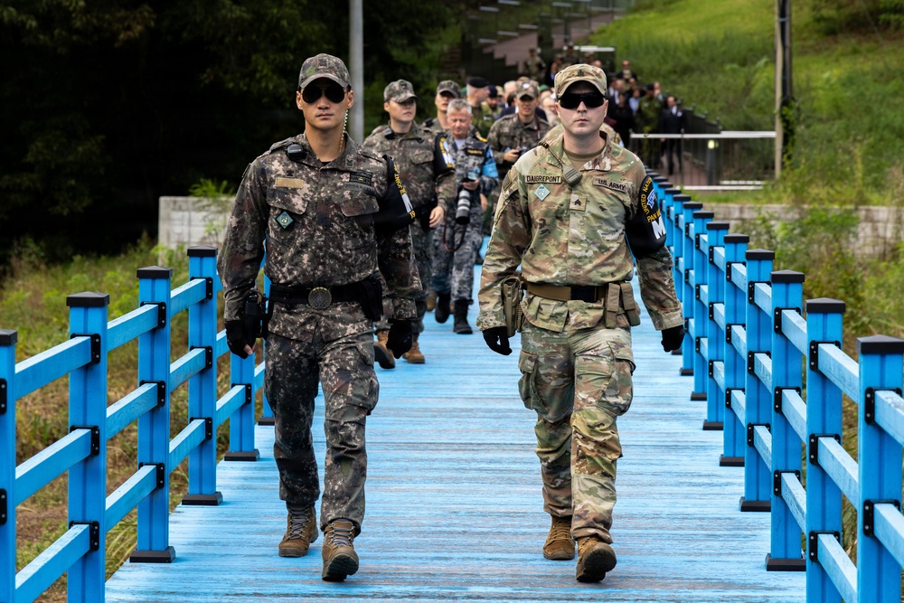 Swedish Delegation Visits the Joint Security Area at Panmunjom