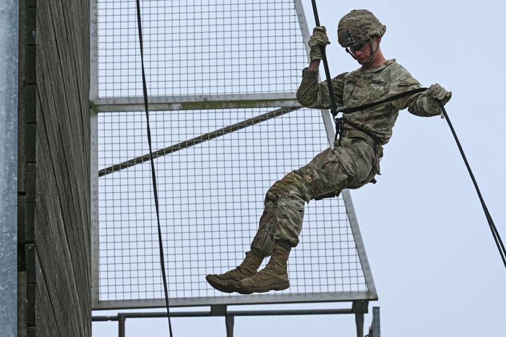 Rappel Tower