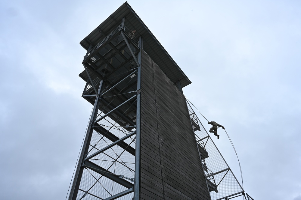 Rappel Tower