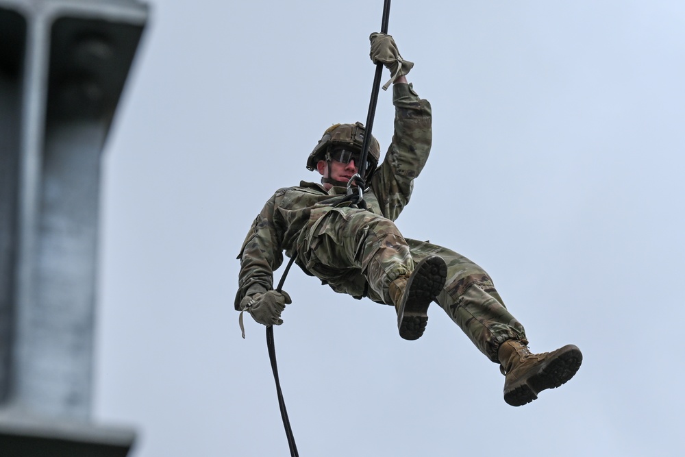 Rappel Tower