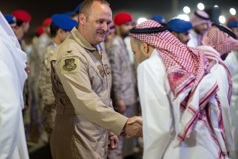 Royal Saudi Air Force hosts cultural event