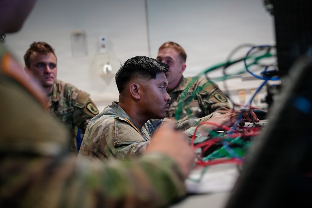 173rd Airborne Brigade Hosts Communicators Academy to Strengthen Digital Interoperability