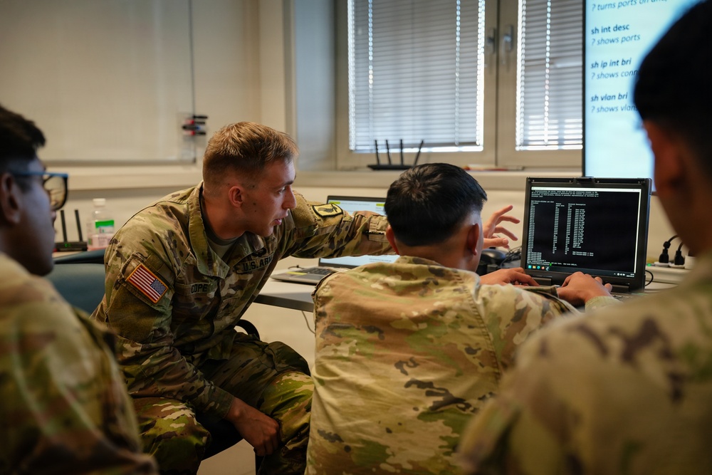 173rd Airborne Brigade Hosts Communicators Academy to Strengthen Digital Interoperability