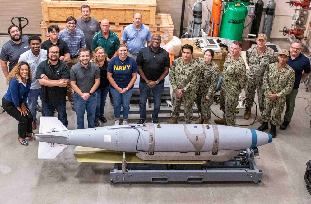 NSWC PCD accelerates Naval mine warfare capabilities with new Quickstrike Extended Range Program, working group