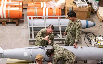 NSWC PCD accelerates Naval mine warfare capabilities with new Quickstrike Extended Range Program, working group