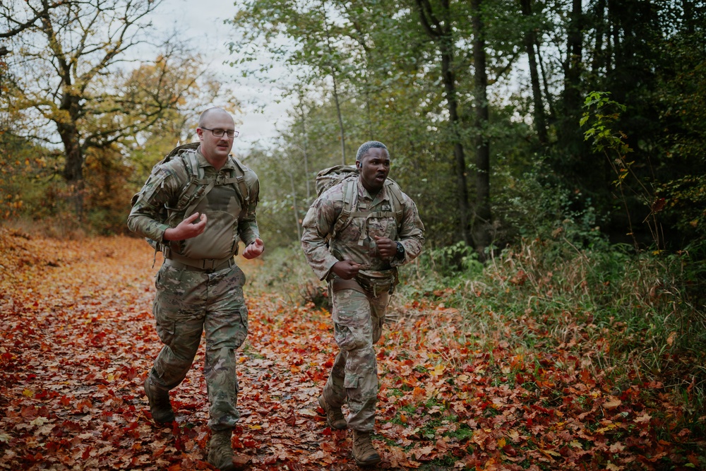 278th Armored Cavalry Regiment Facilitates Norwegian Foot March at Grafenwoehr