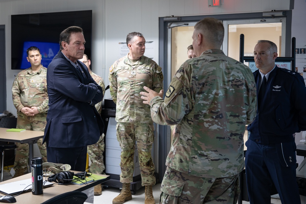 South Dakota Governor Visits Soldiers in DC South Dakota Governor Visits Soldiers in DC