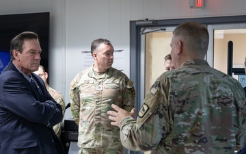 South Dakota Governor Visits Soldiers in DC