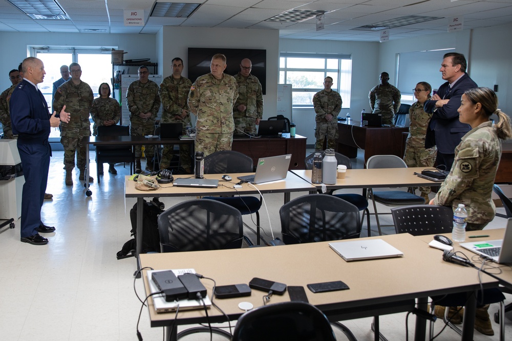 South Dakota Governor Visits Soldiers in DC