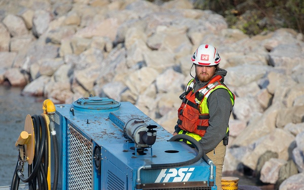 Missouri River bank revetment stabilization and repair, U.S. Army  Corps of Engineers, Omaha District