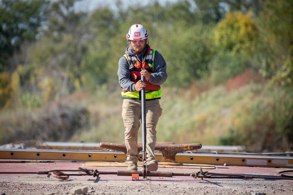 Missouri River bank revetment stabilization and repair, U.S. Army  Corps of Engineers, Omaha District Missouri River bank revetment stabilization and repair, U.S. Army  Corps of Engineers, Omaha District
