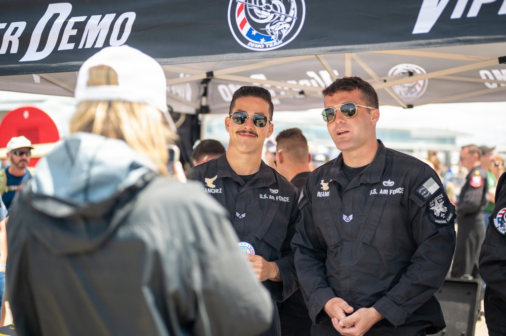 Home sweet home: Viper Demo Team performs at commander's home state
