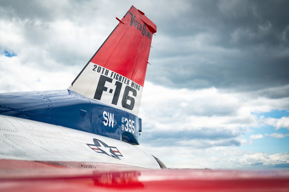 Home sweet home: Viper Demo Team performs at commander's home state