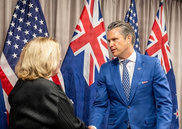 SW Hegseth hosts New Zealand MOD