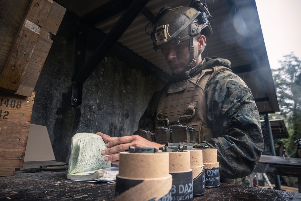 31st MEU | BLT 1/7 conducts Grenade Range