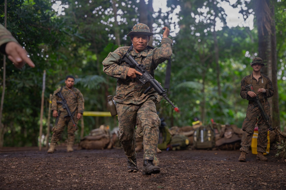 Combined Jungle Operations Training Course Medical Lanes