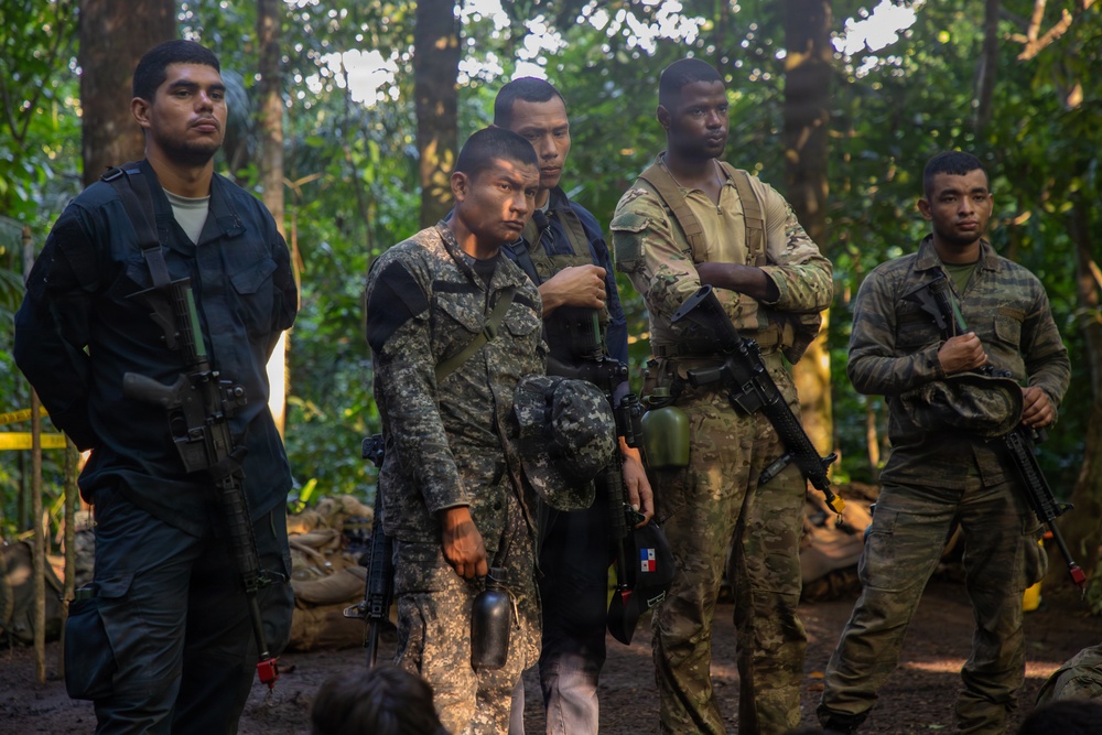 Combined Jungle Operations Training Course Medical Lanes