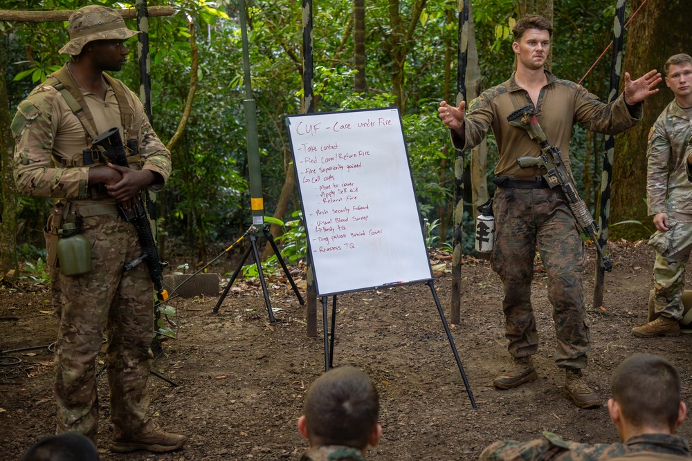 Combined Jungle Operations Training Course Medical Lanes