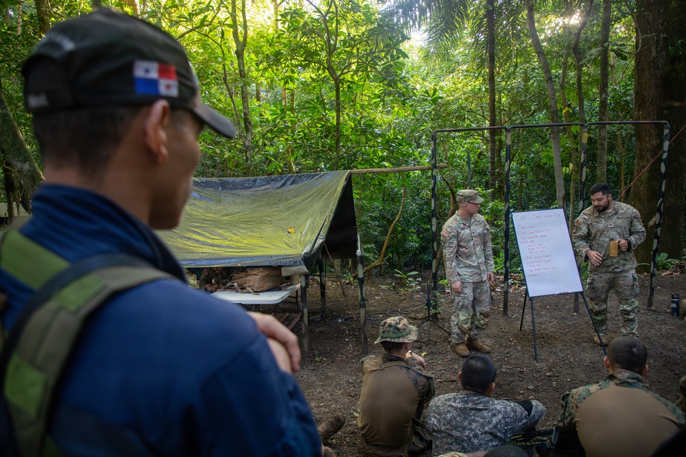 Combined Jungle Operations Training Course Medical Lanes