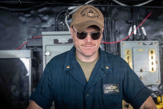 USS Fort Lauderdale Conducts a Fueling-at-Sea with USNS Joshua Humphreys USS Fort Lauderdale Conducts a Fueling-at-Sea with USNS Joshua Humphreys