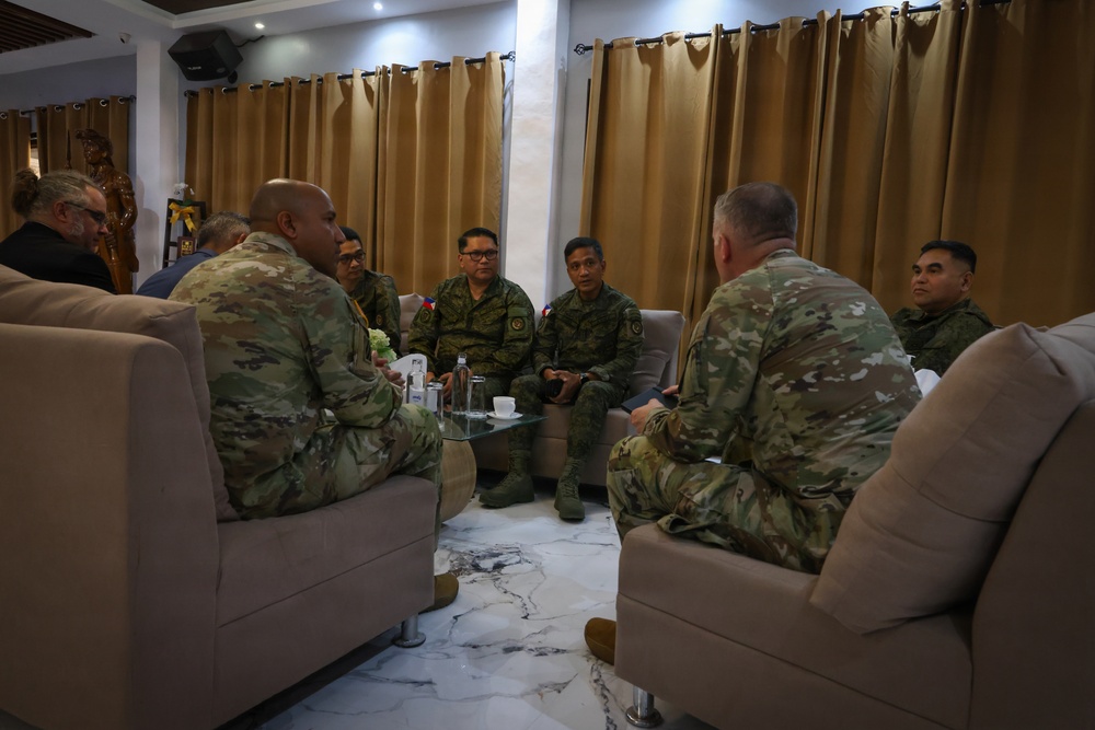 500th MIB-T Strengthens Partnership with PA Intelligence Regiment