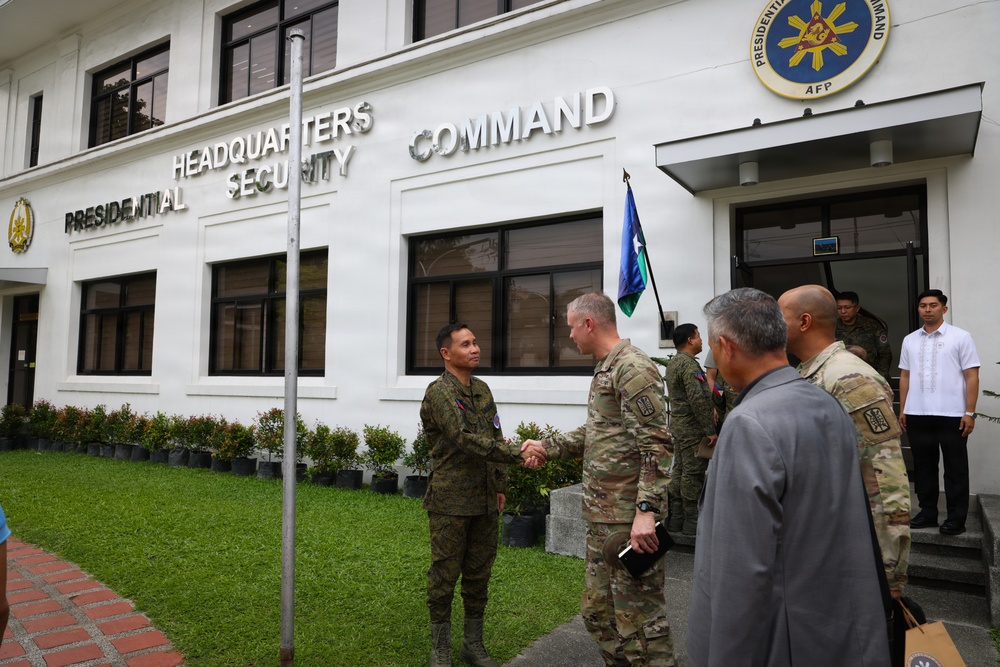 500th MIB-T Continues U.S.-Philippines Partnership with PSC