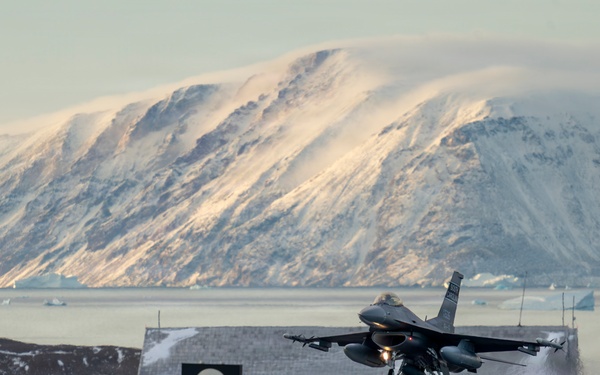 North American Aerospace Defense Command operates in Arctic