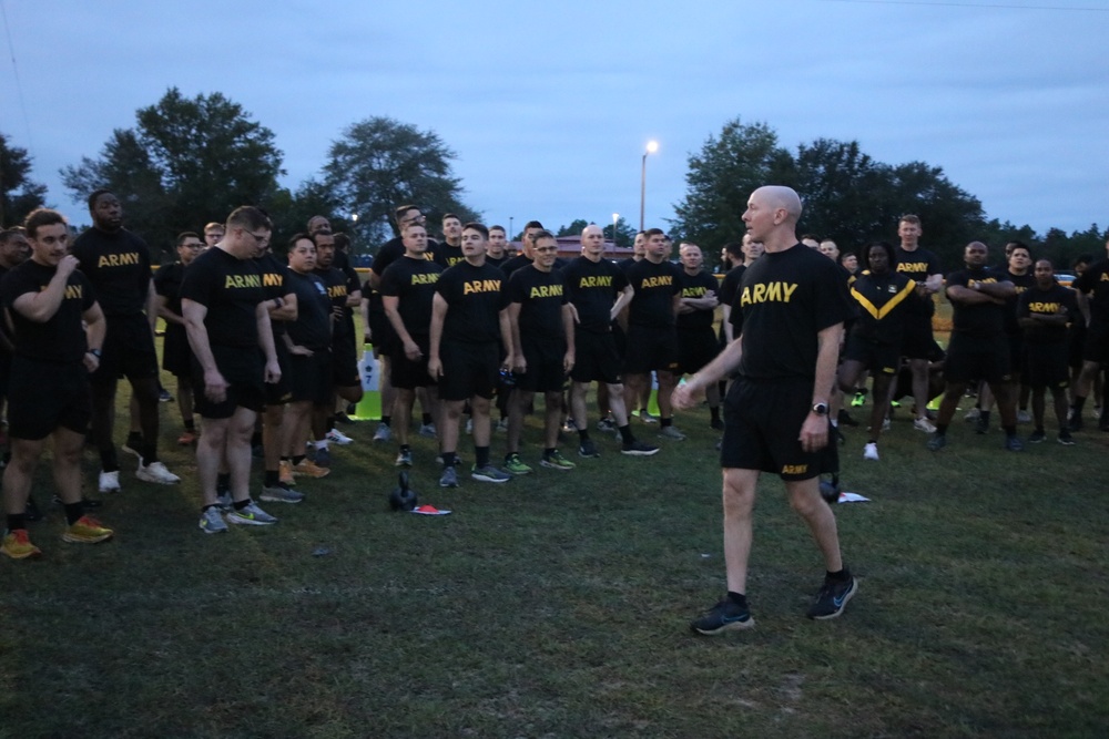 ARCYBER CSM Gets Hands on to Develop Cyber Soldiers