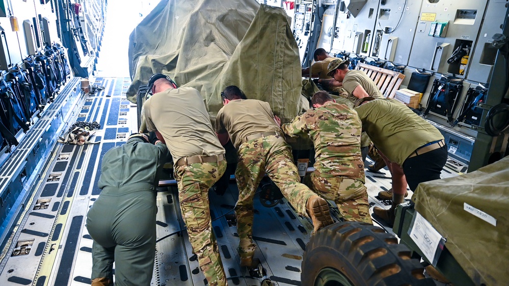 C-17 arrival in Puerto Rico