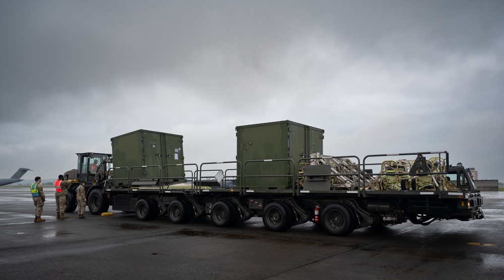 Beverly Morning 26-1 cargo prep and load