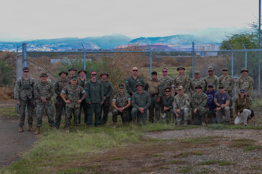 MWSS-174 train with 74th EOD Company and 154th CES