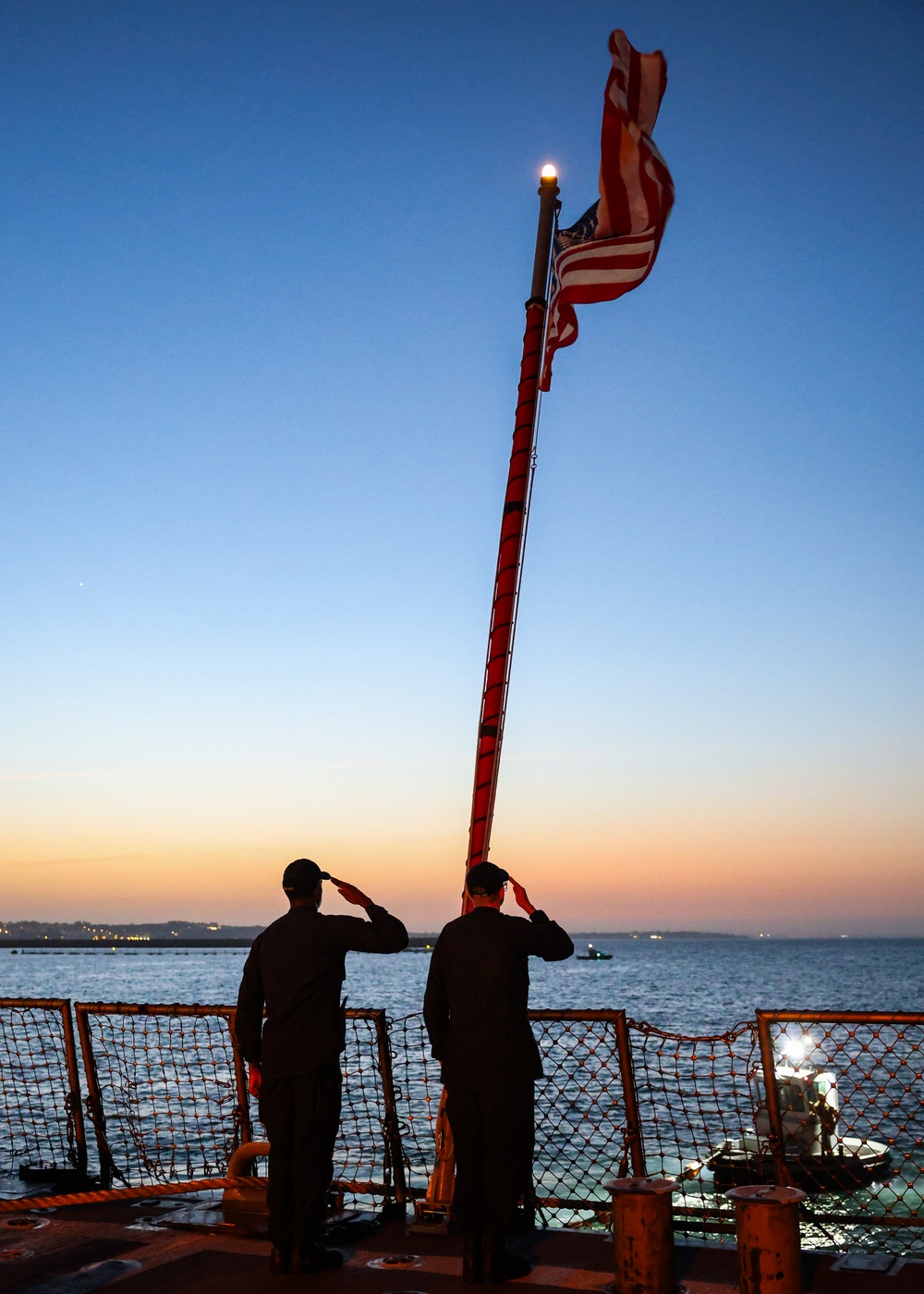 USS Paul Ignatius (DDG 117) enters port to replenish and resupply